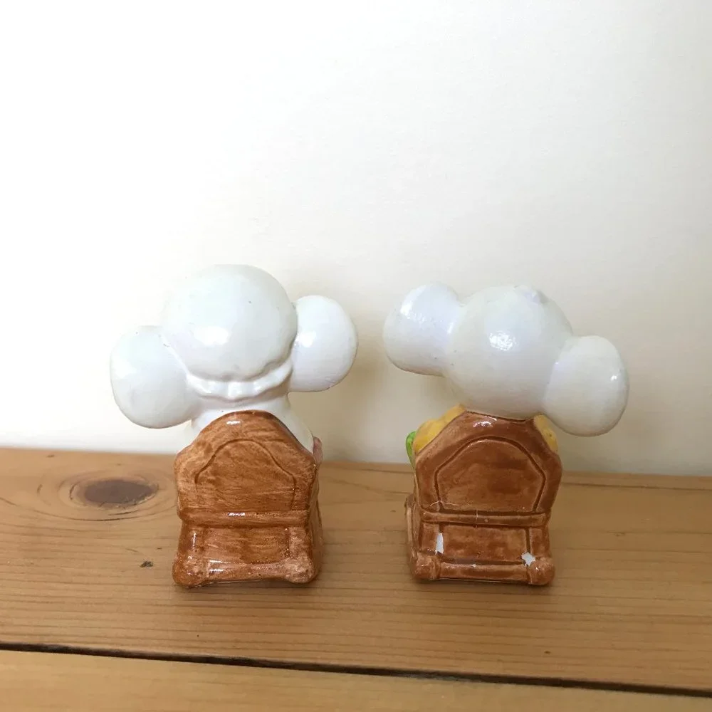 Grandma & Grandpa Mice Rocking Chair Mouse Porcelain Figurines Vintage Korea - Picture 3 of 6